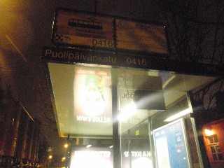 Puolipäivänkadun raitiopysäkki