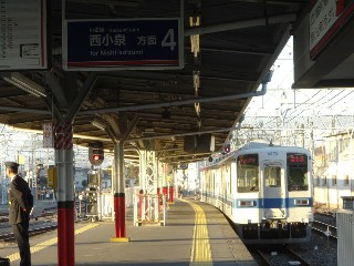 館林駅