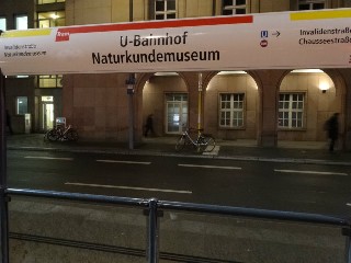 Haltestelle U-Bahnhof Naturkundemuseum