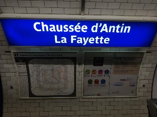 Station de métro de Chaussée d'Antin - La Fayette