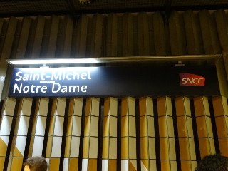Gare de Saint-Michel - Notre-Dame