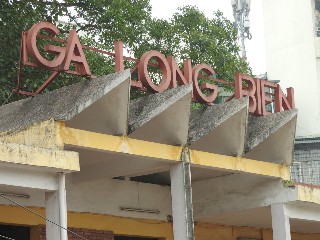 Ga Long Biên